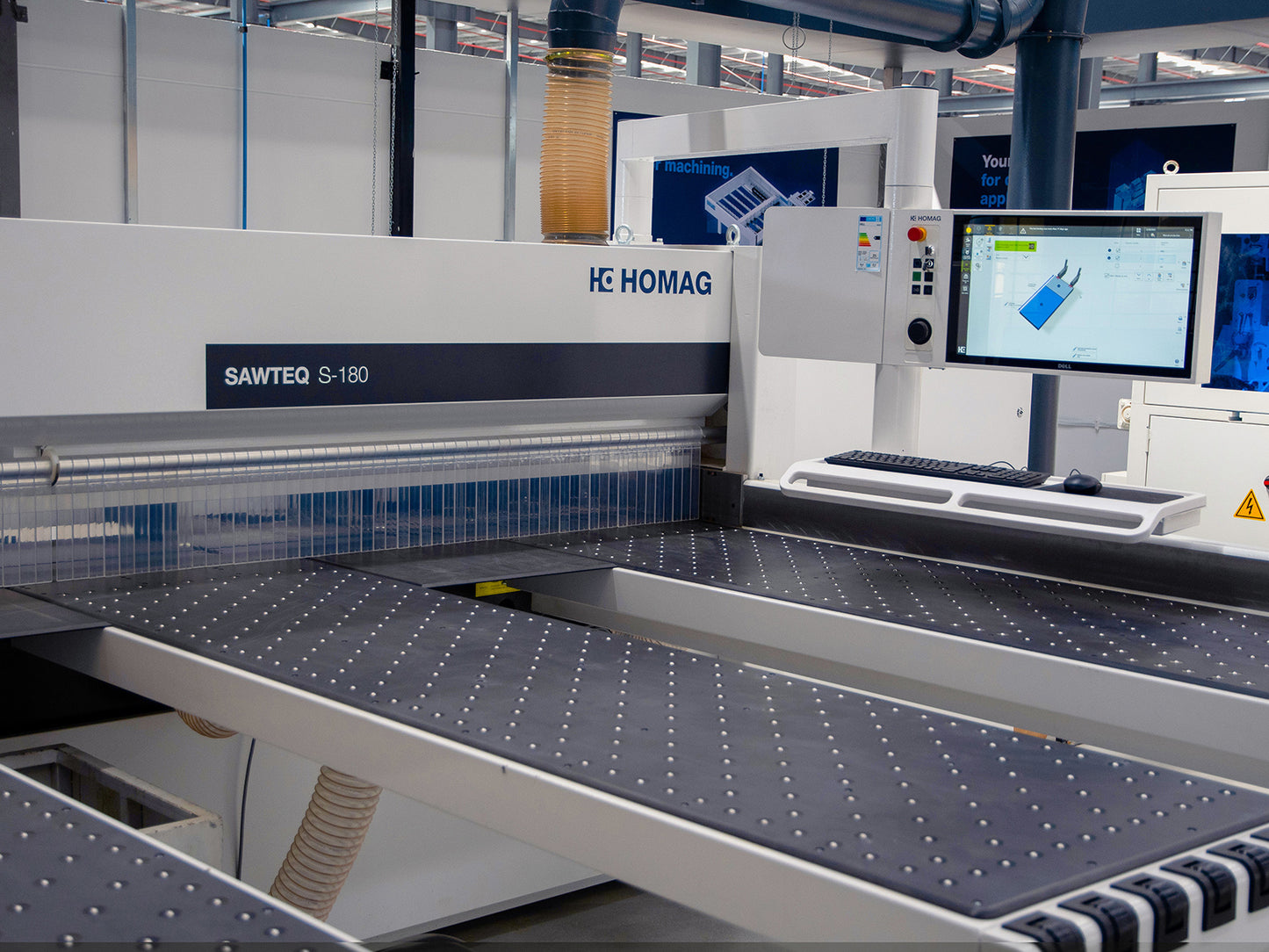 SAWTEQ S-180 Panel Dividing Saw with power, precision and flexibility