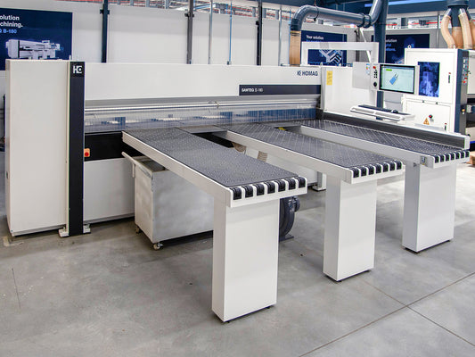 SAWTEQ S-180 Panel Dividing Saw with power, precision and flexibility