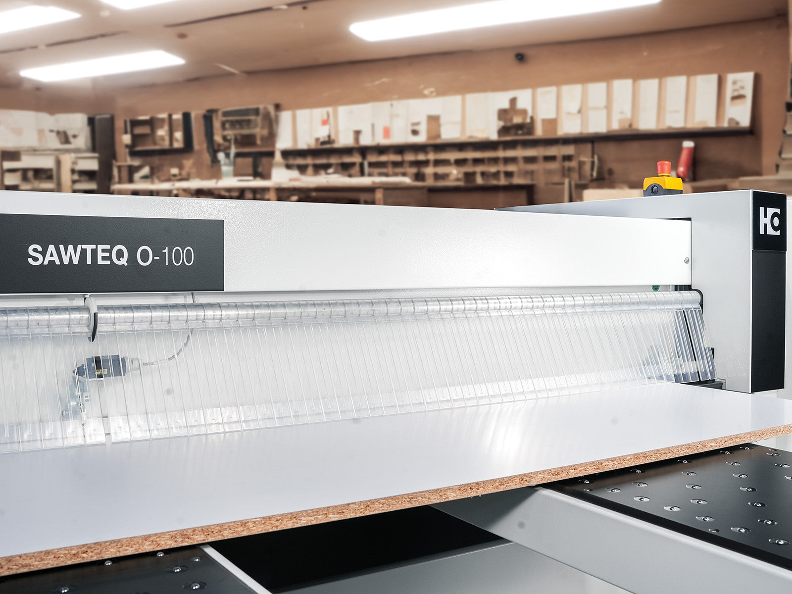 SAWTEQ O-100 Panel dividing saw for single panels and small series