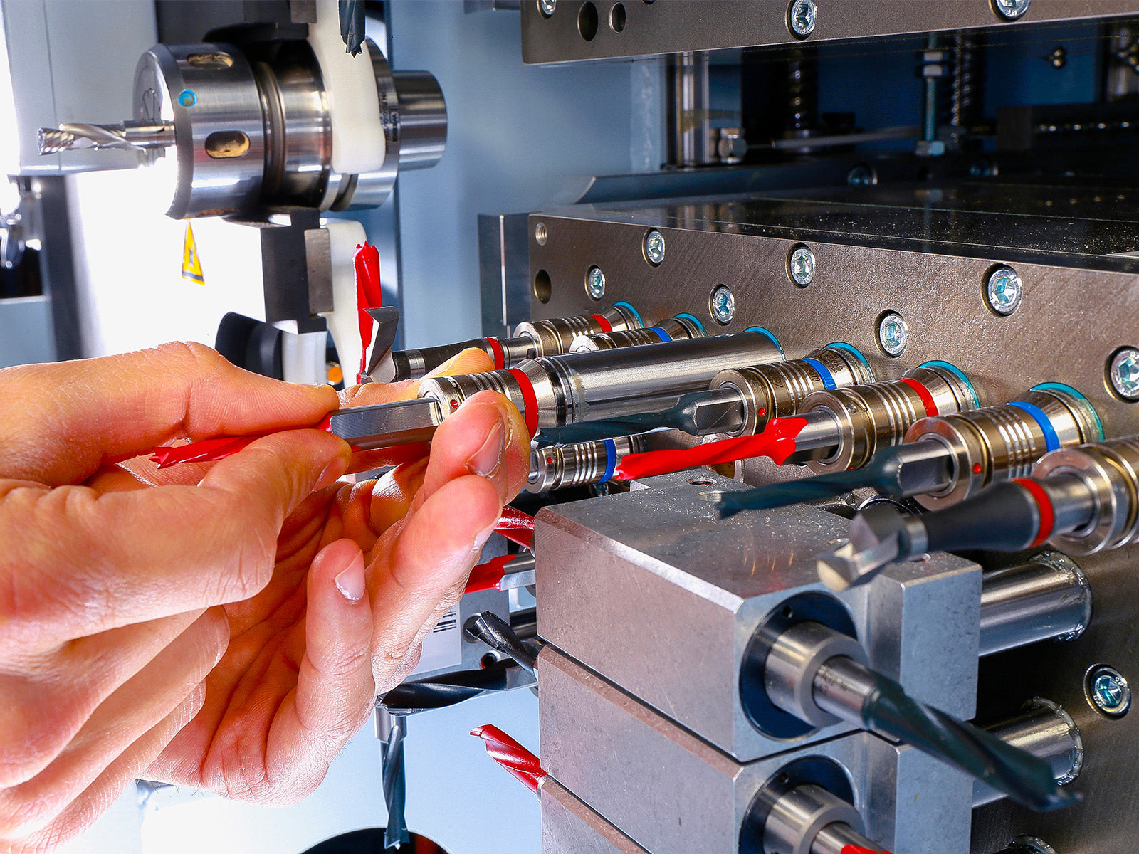 DRILLTEQ V-200 A flexible all-rounder for processing in just 5 m²