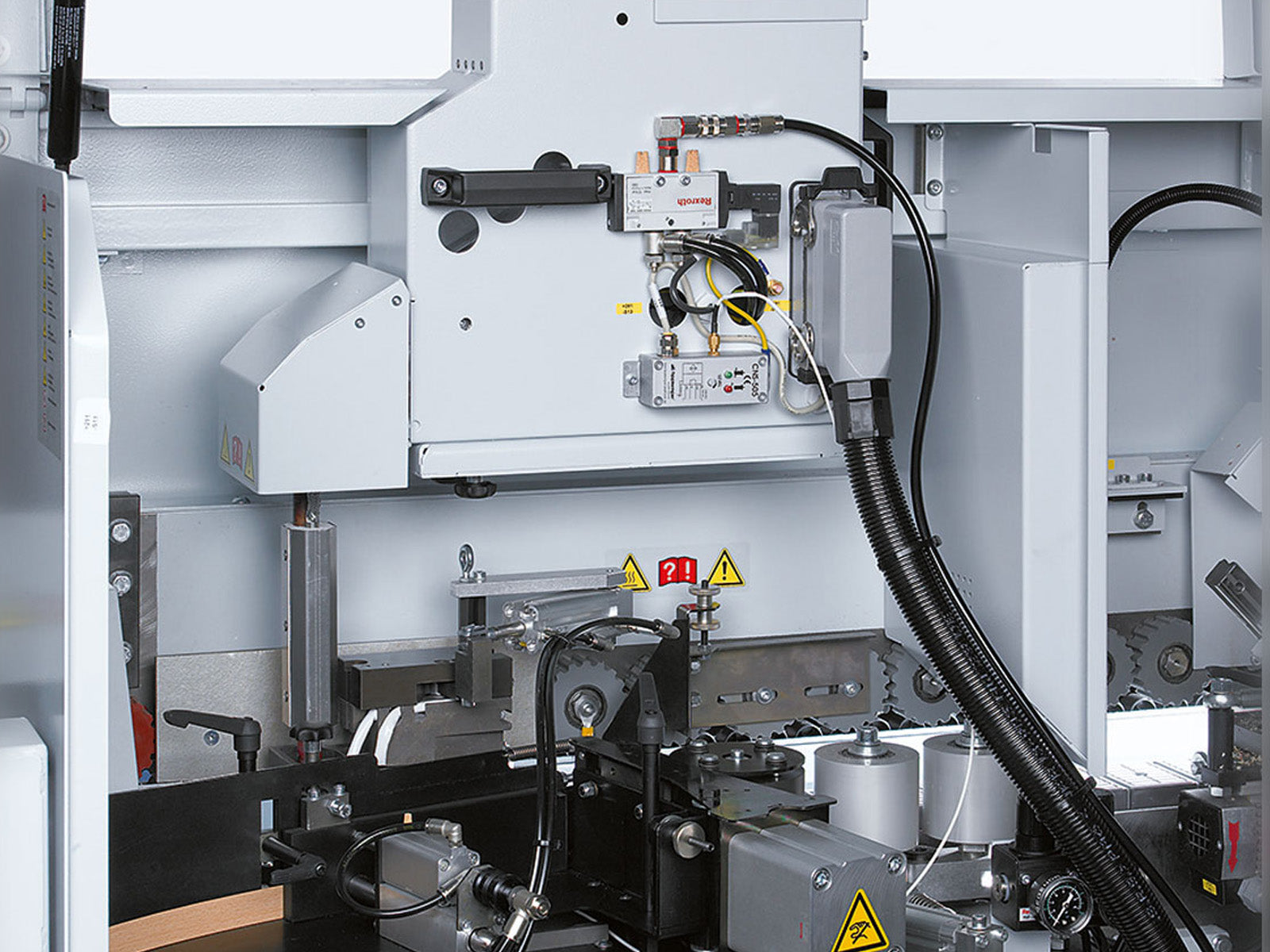 EDGETEQ S-300 Edge Banding Machine